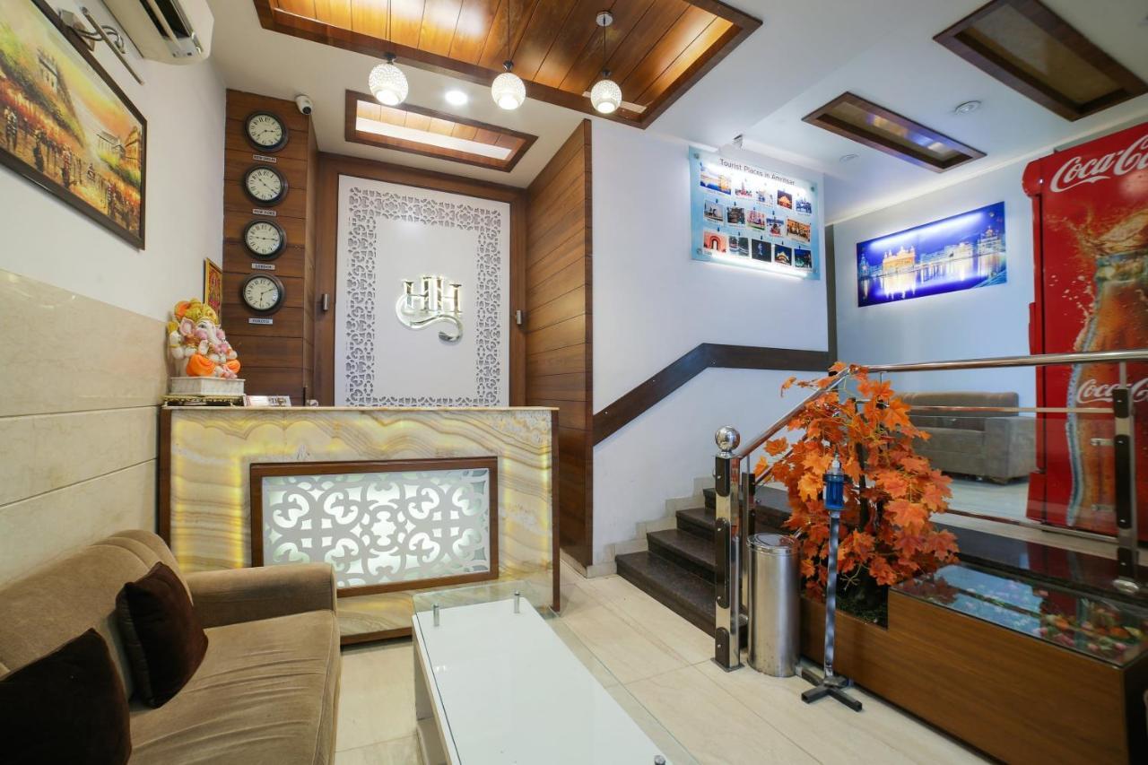 Townhouse Hollywood Heights Hotell Amritsar Eksteriør bilde