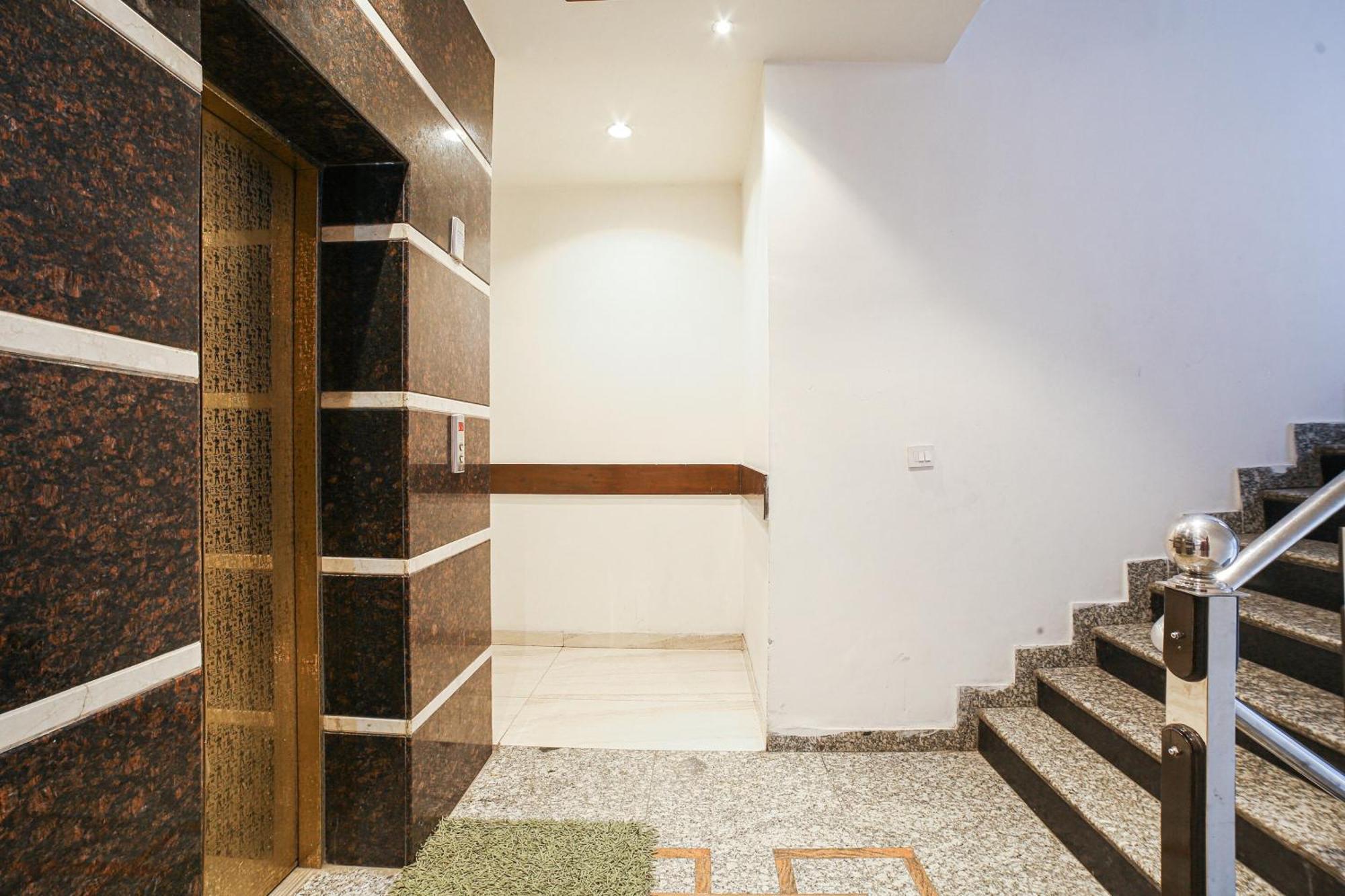 Townhouse Hollywood Heights Hotell Amritsar Eksteriør bilde